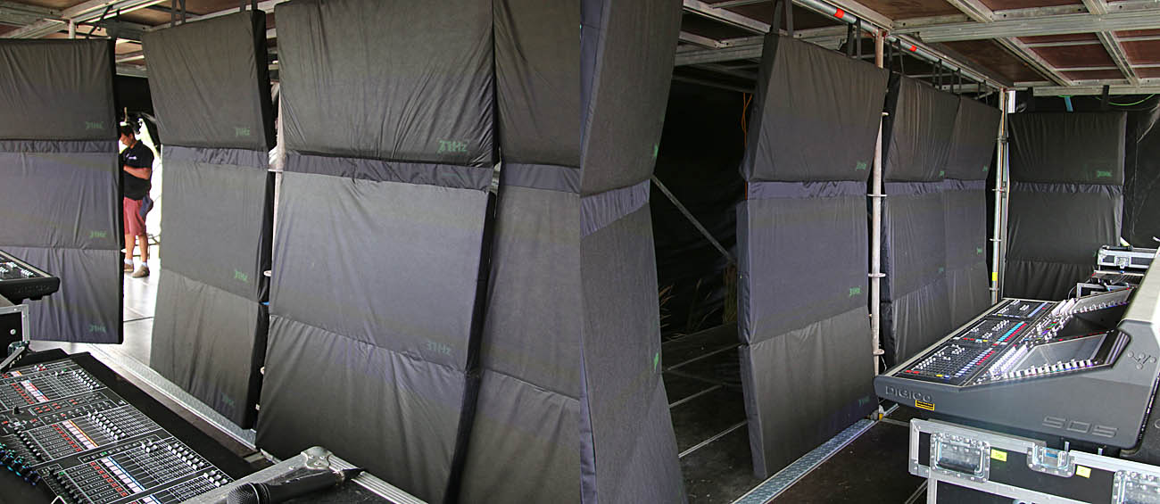 03 FOH acoustics screens 31Hz-